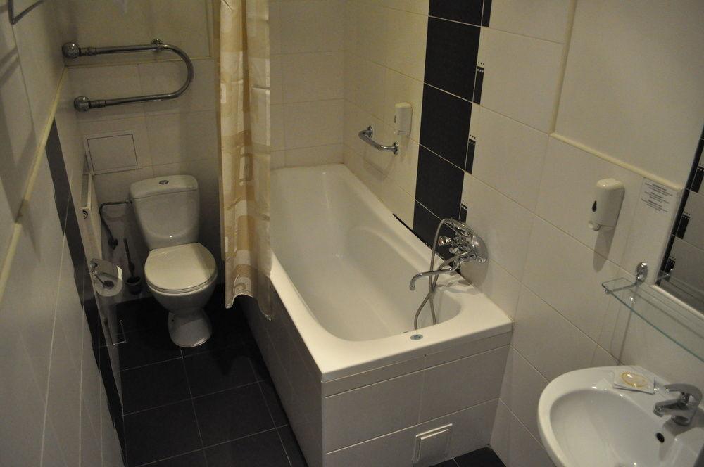 ריגה Hotel Albatross מראה חיצוני תמונה