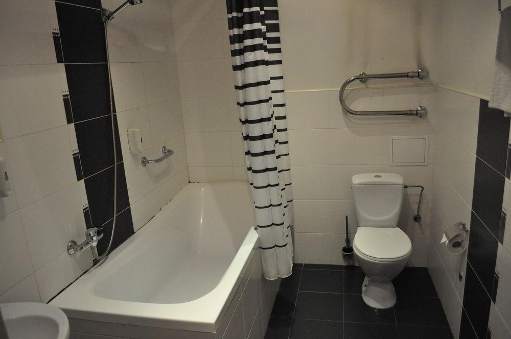 ריגה Hotel Albatross מראה חיצוני תמונה